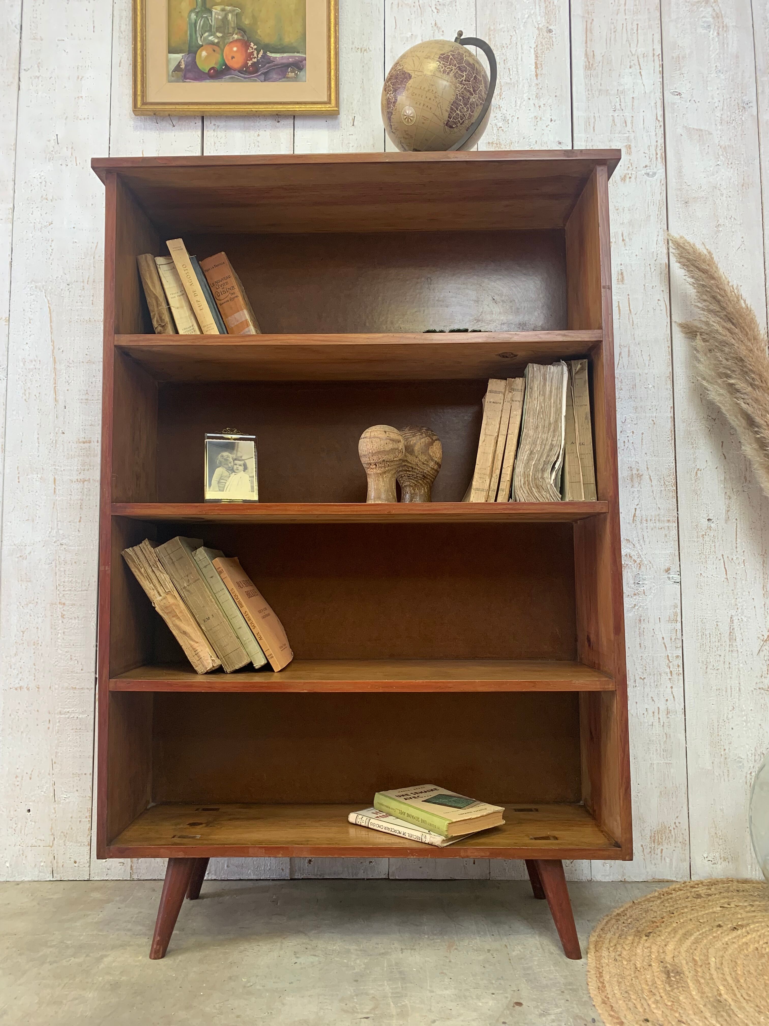 Bibliothèque vintage