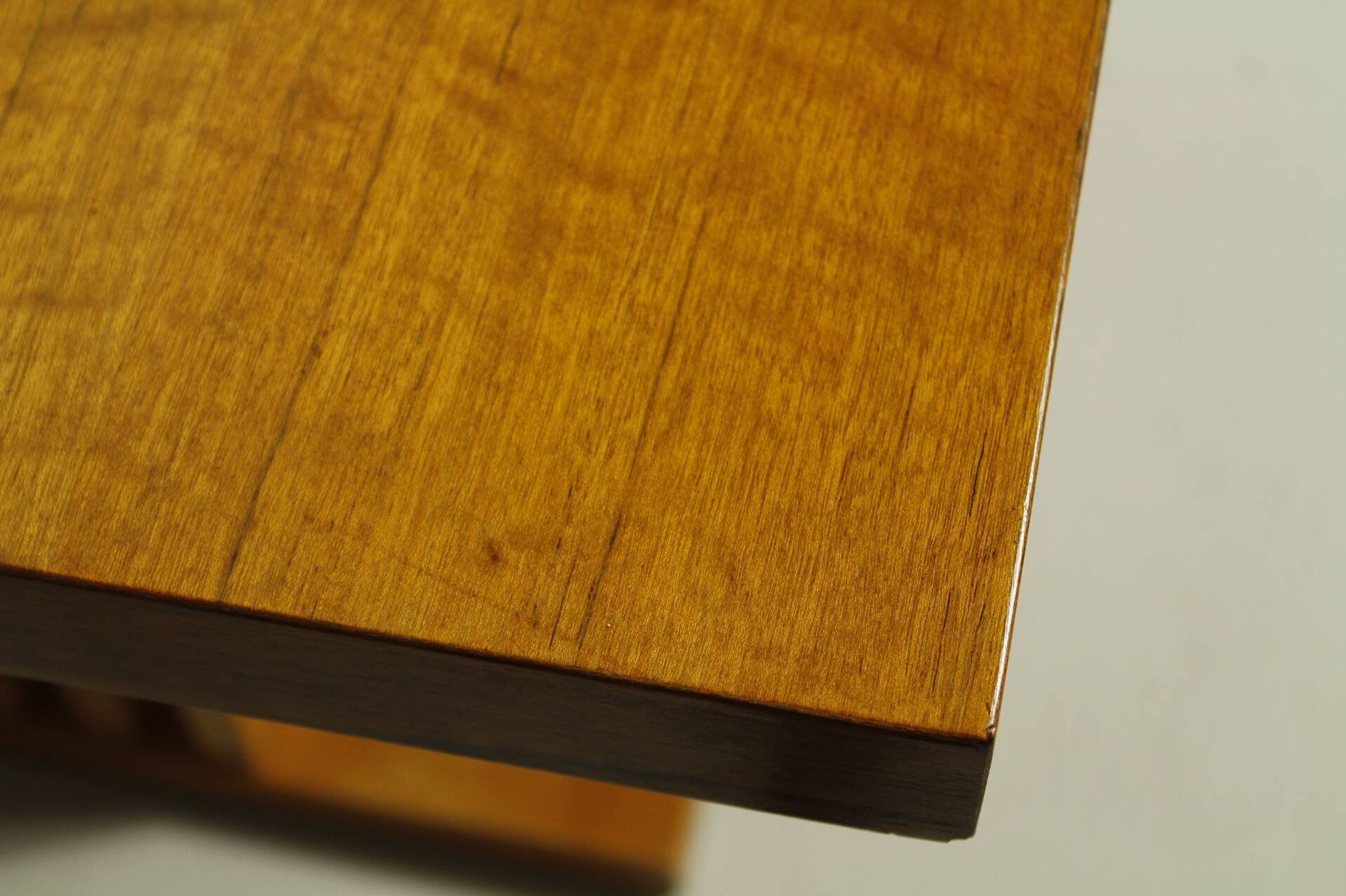 Table basse en bois Shedua des années 1970, Modell Horizon