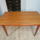 Table scandinave en teck années 70