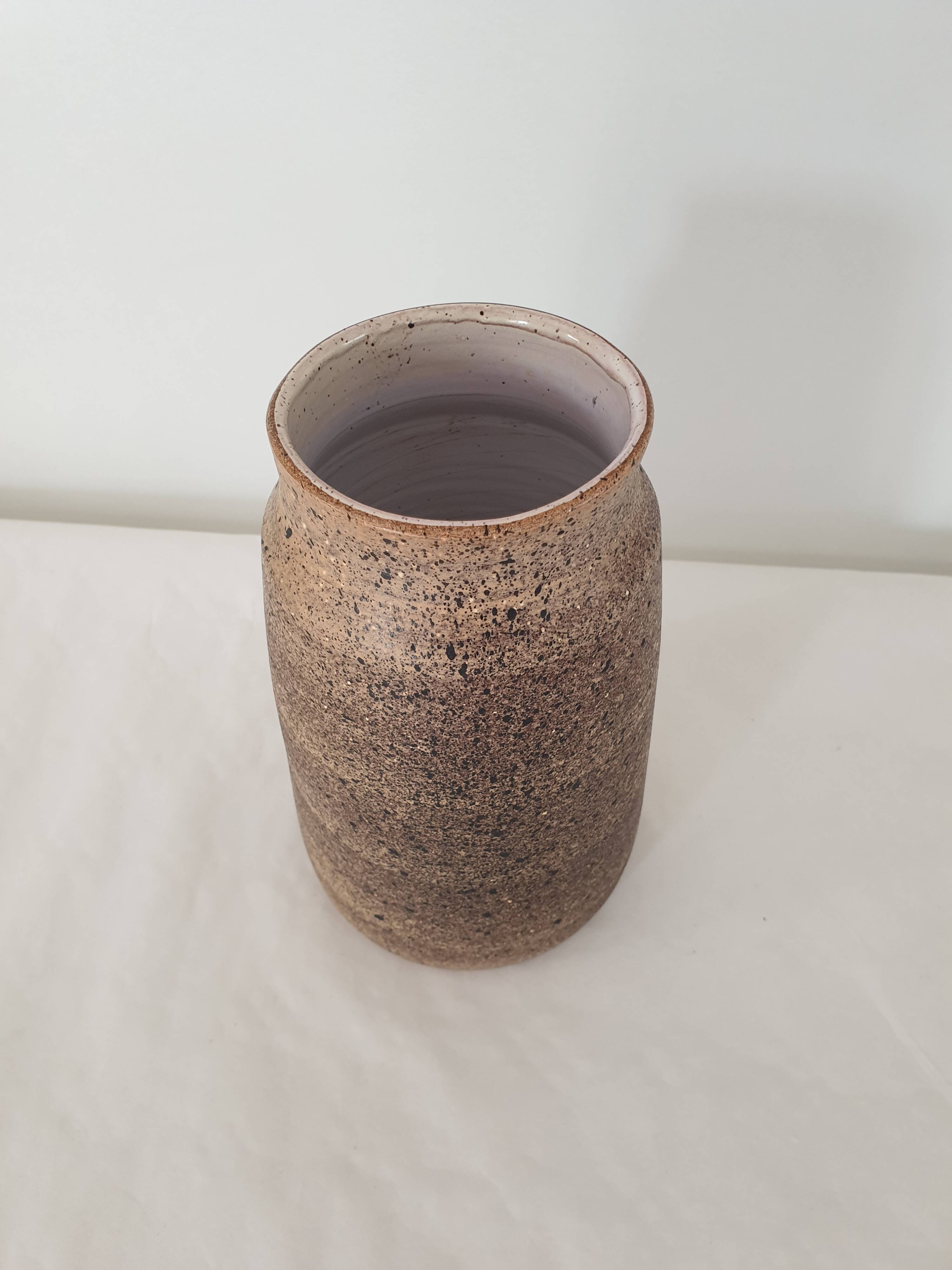 Ceramic vase Signed Azé / JC ? Height 20.5cm