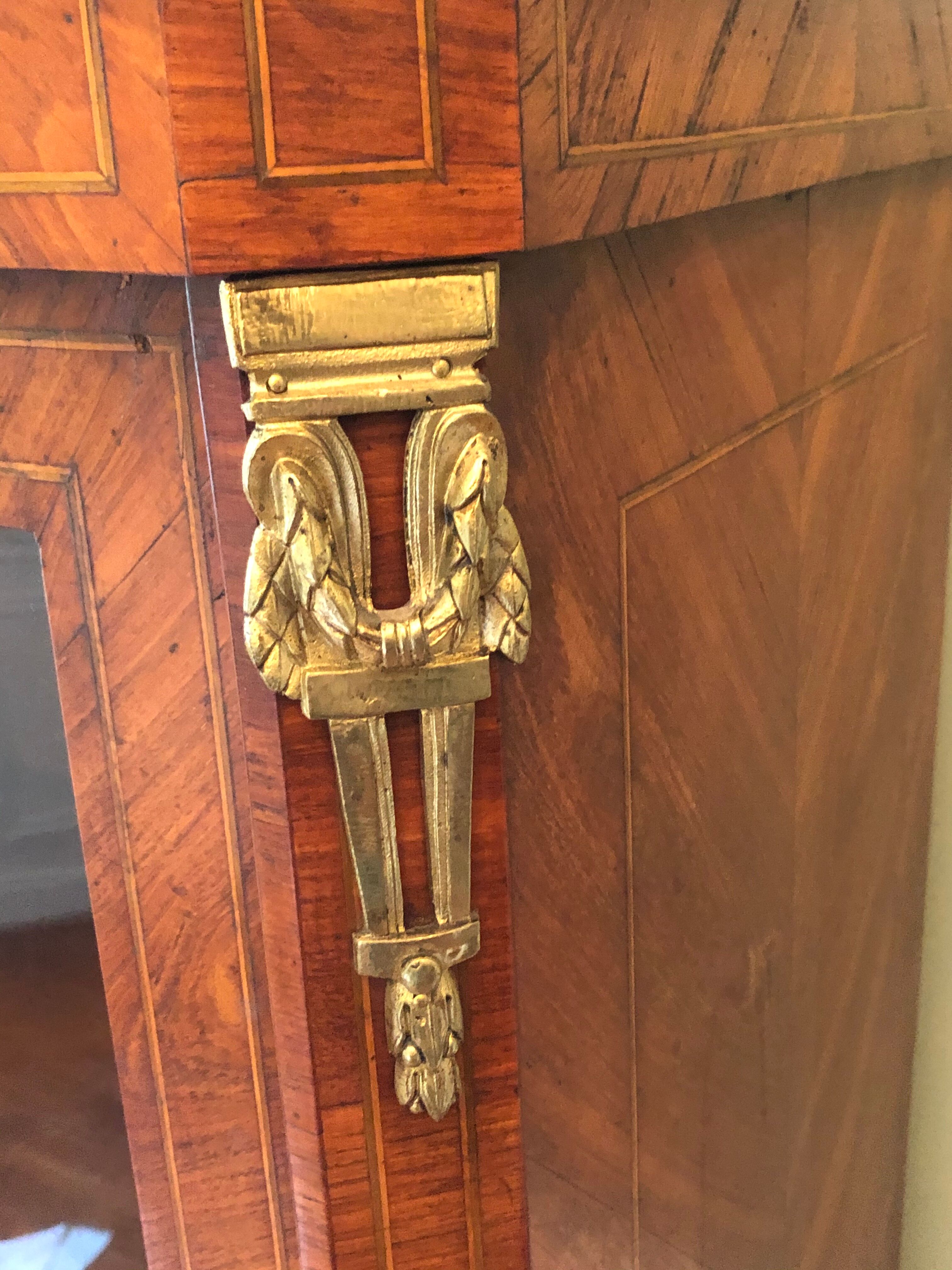 Louis XVI style library period XIXth century