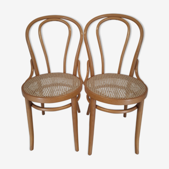 Duo de chaises bistrot cannées