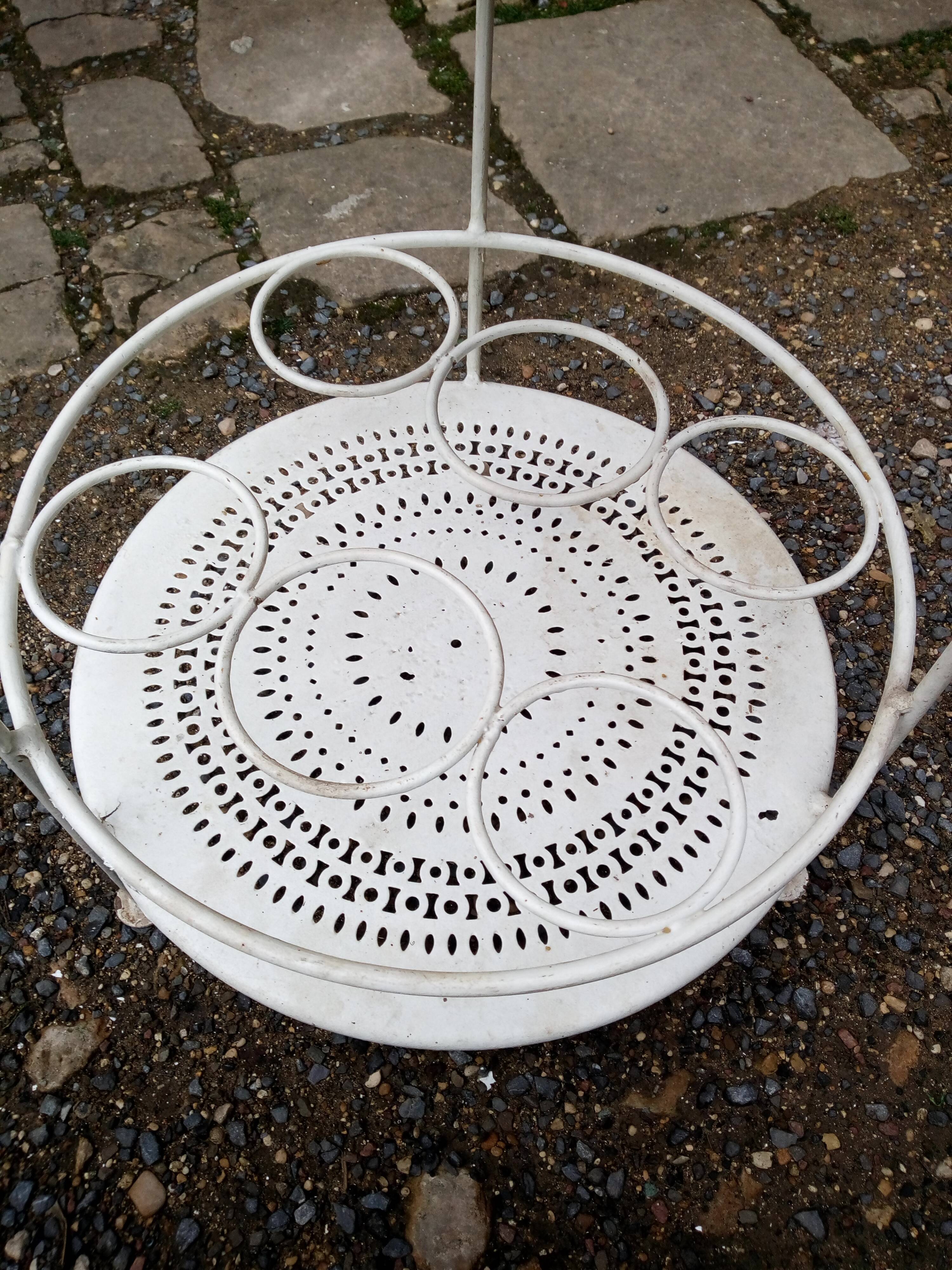 Wrought iron garden service