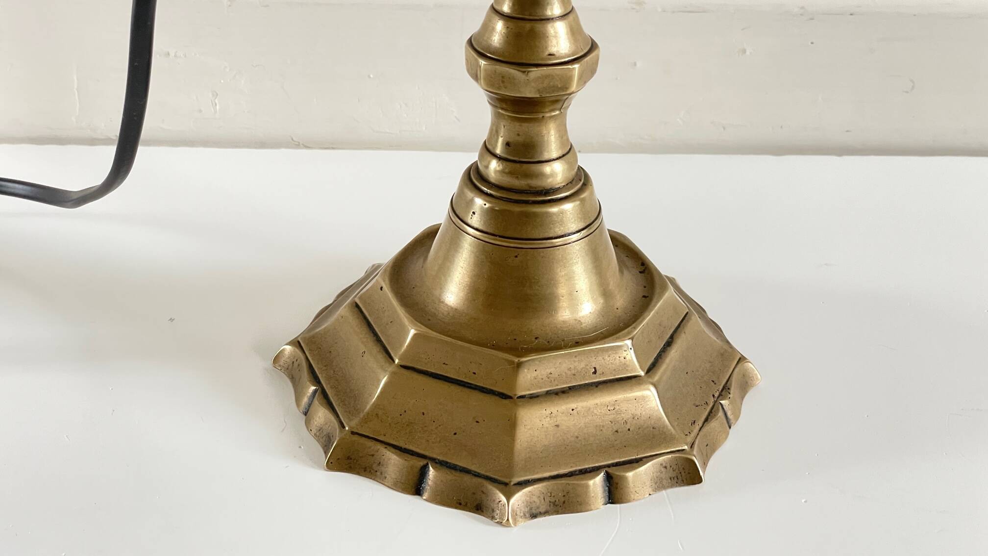 Chic vintage solid brass lamp