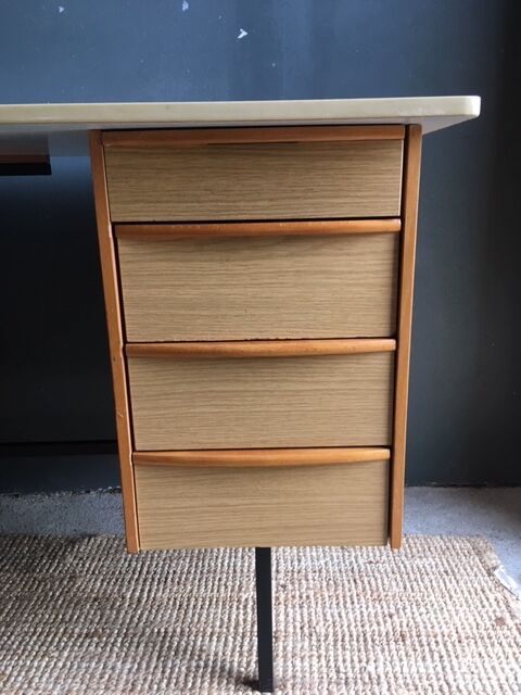 Reconstruction style desk