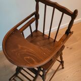 Chaise haute bébé