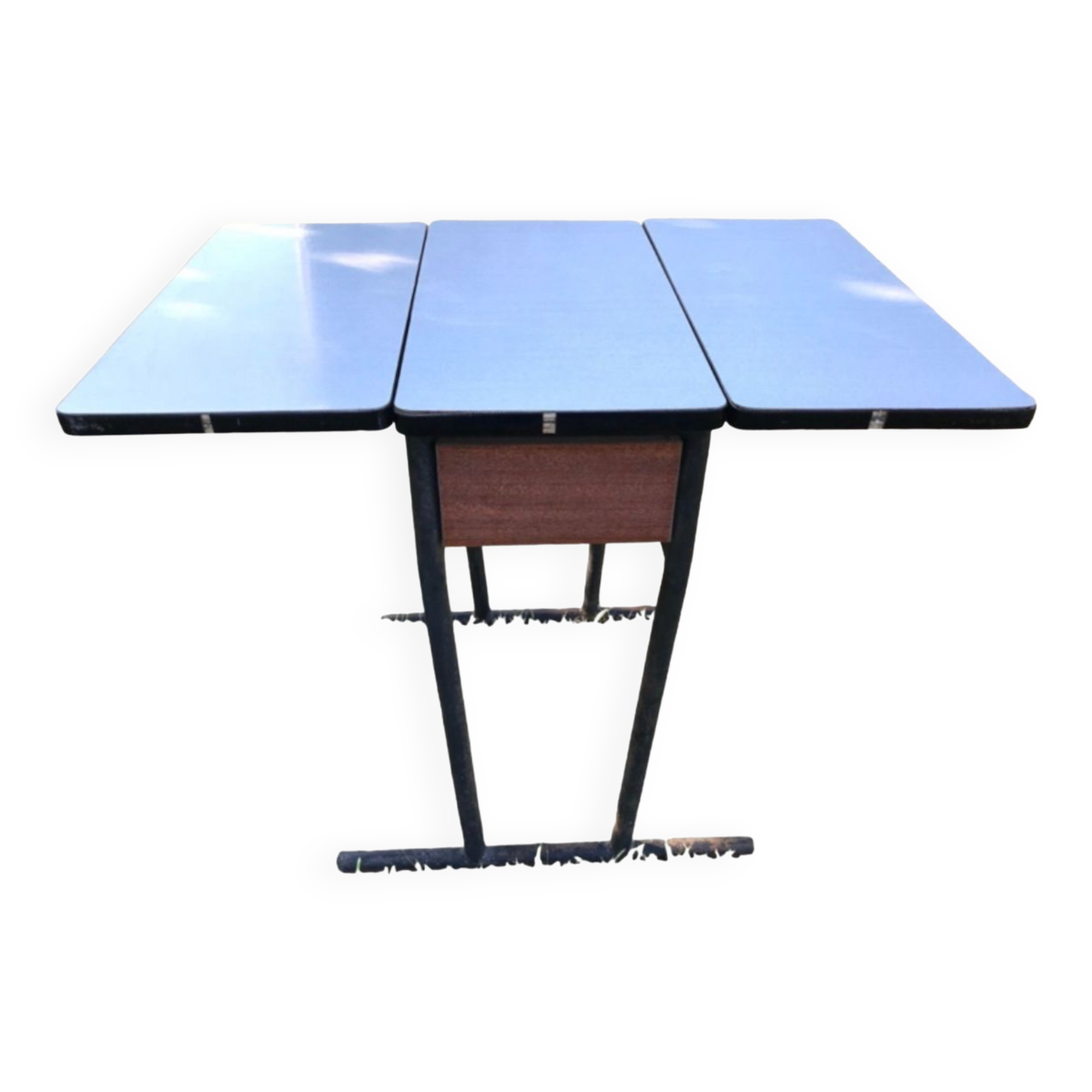 Formica feet tubes bar table