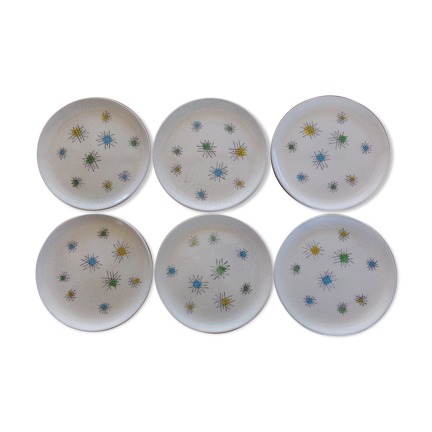 6 flat ceramic plates