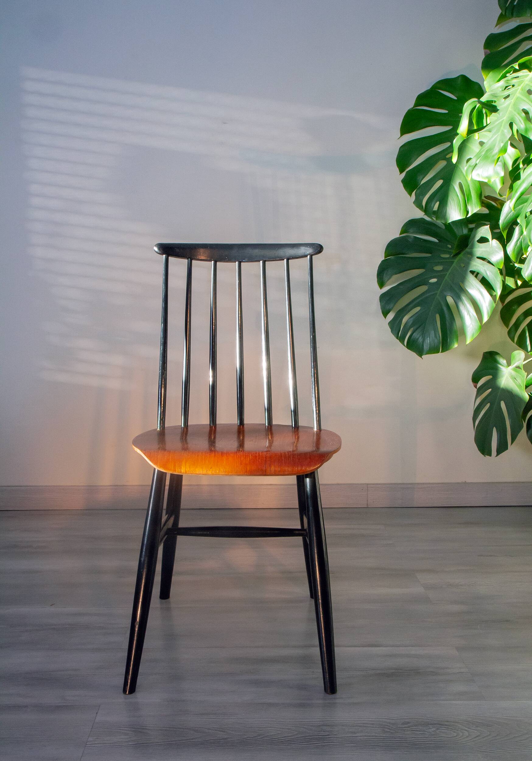 Chaise scandinave vintage par I.Tapiovaara modèle Fanett