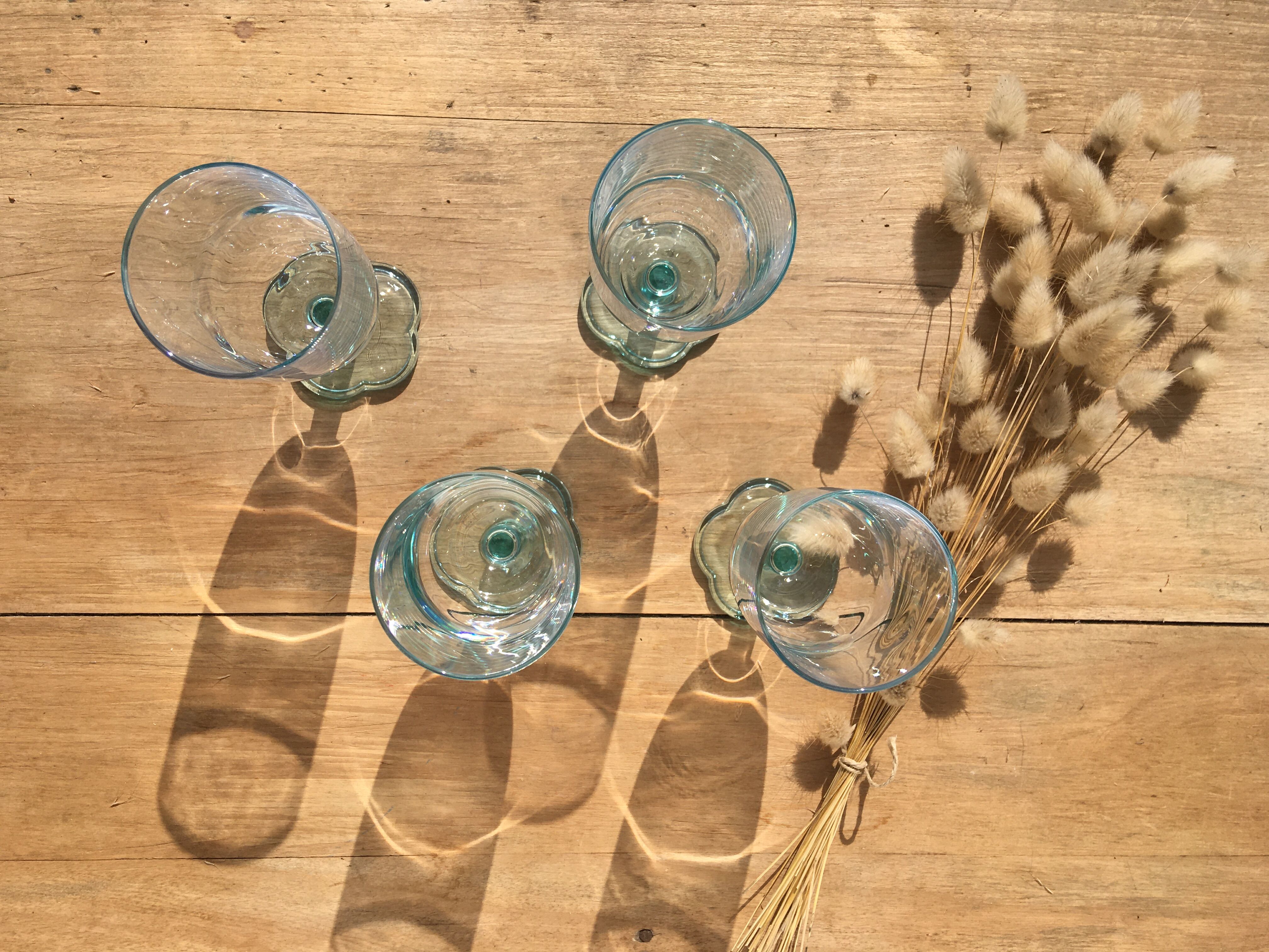 Verres à pied fleur bleu turquoise