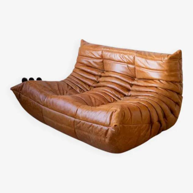 Togo Ensemble de 2 canapés deux places, 2 fauteuils et un pouf en cuir de pin de Dubaï