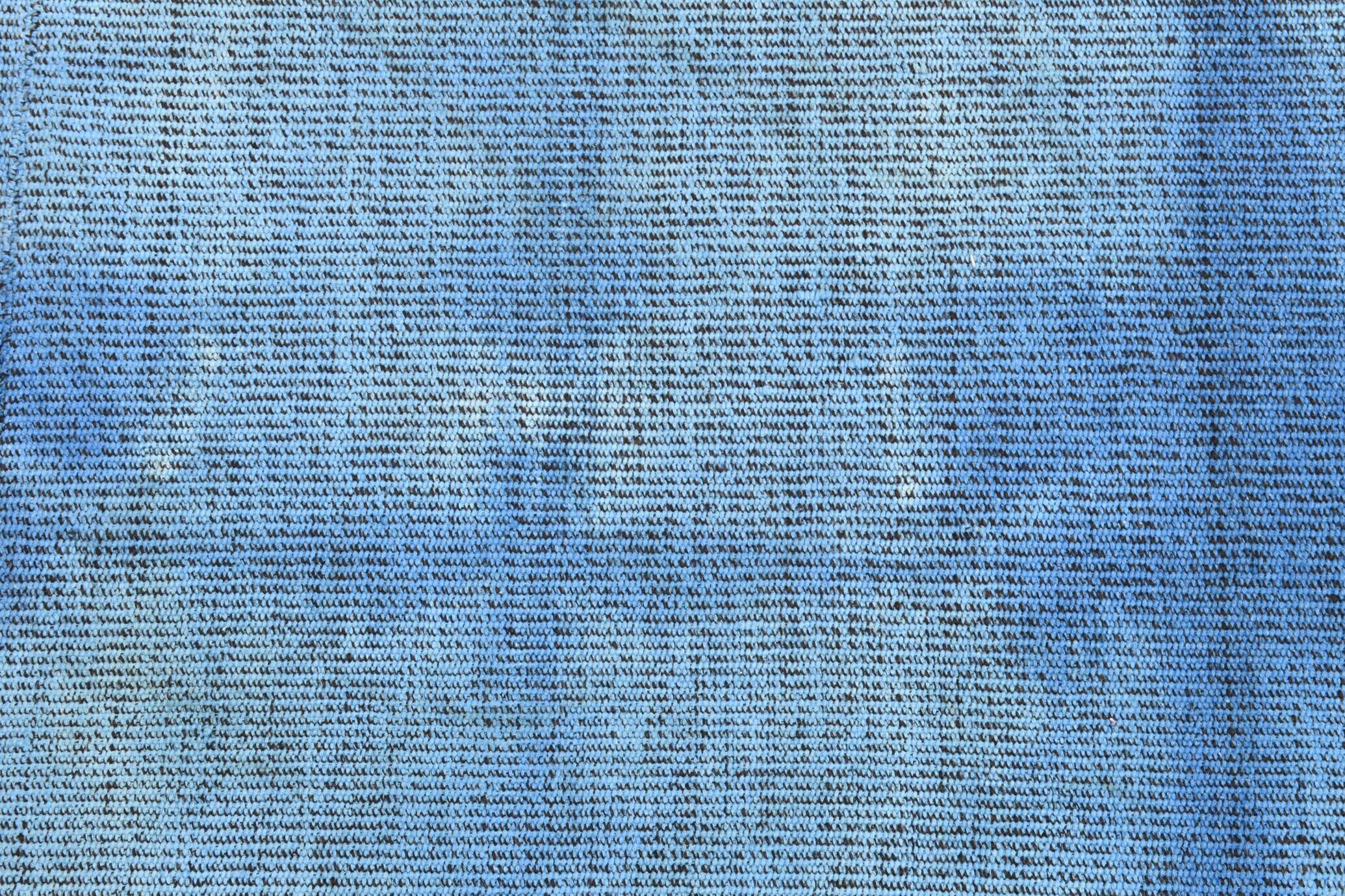 Blue vintage rug 209x294cm