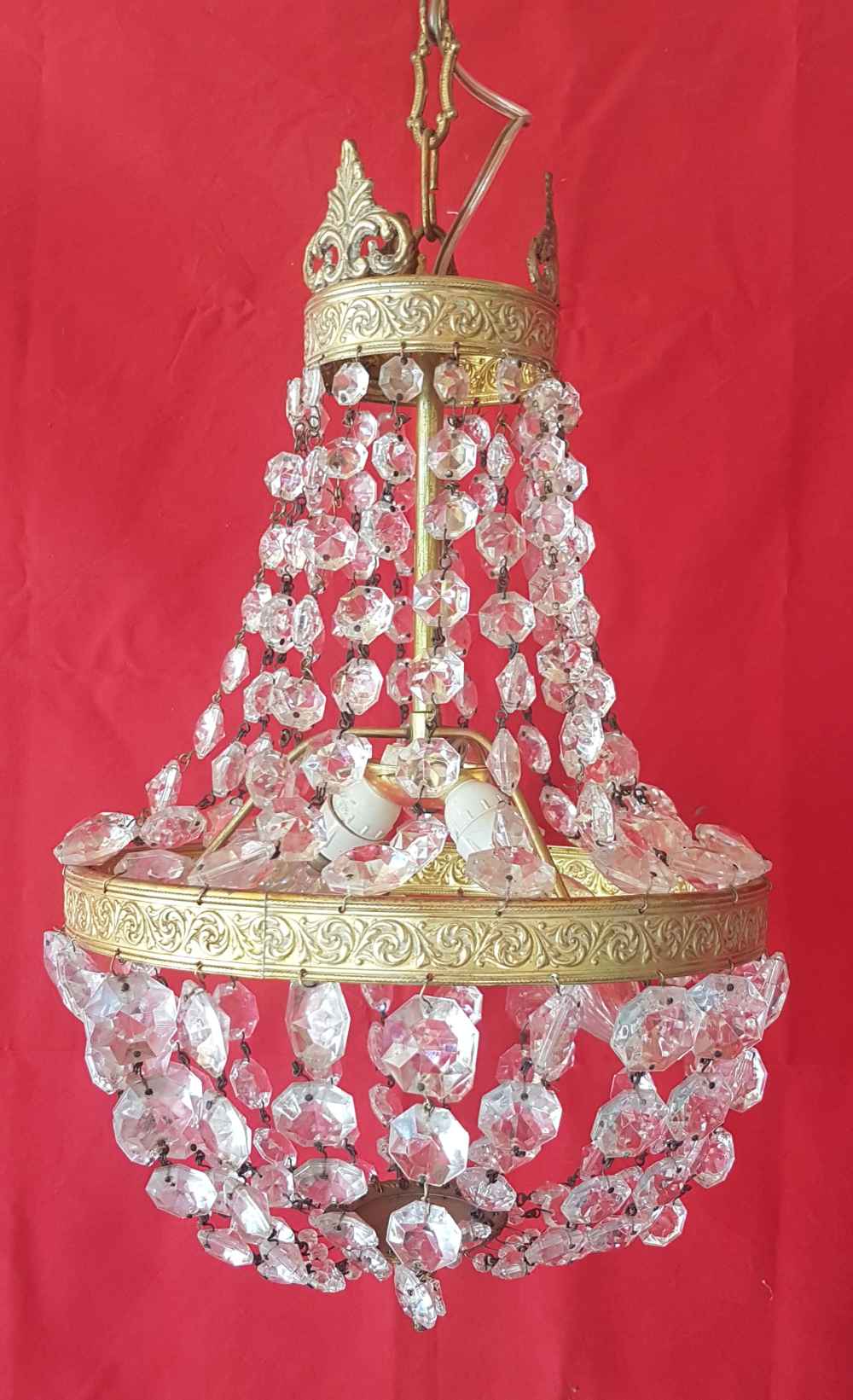 Balloon chandelier with stamps