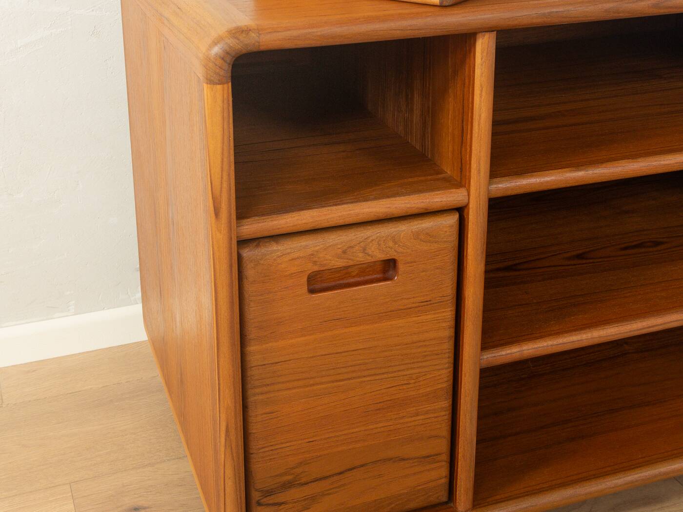 1960s HiFi rack by Dyrlund