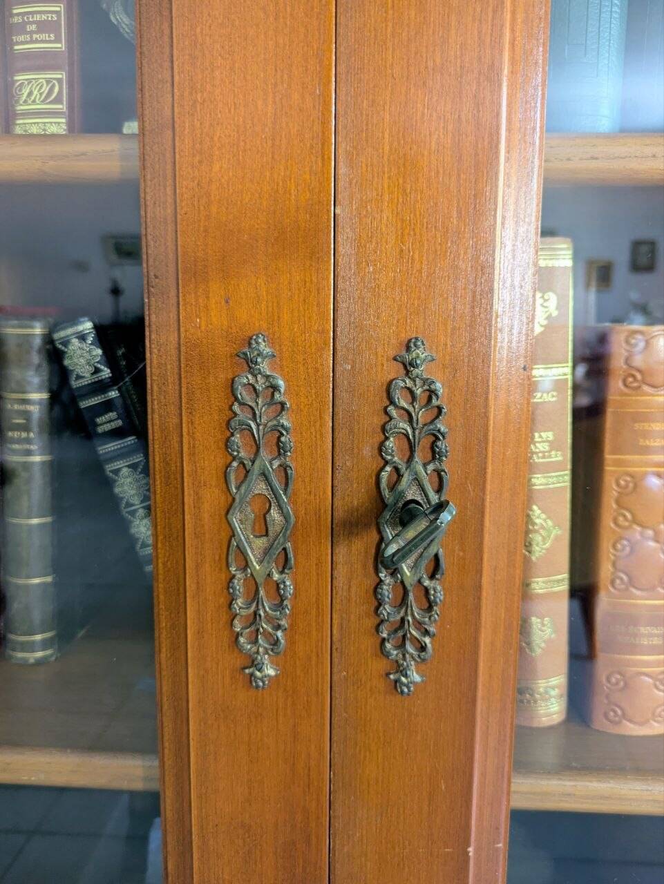 Bibliothèque 4 portes