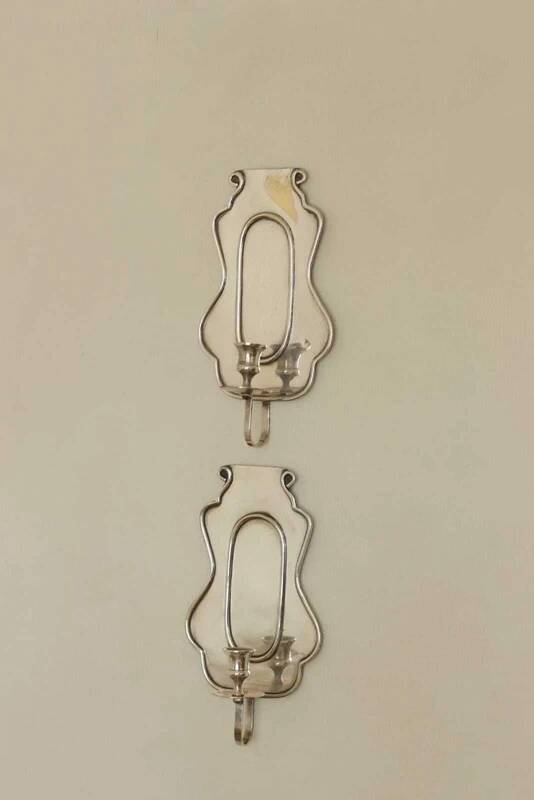 Paire de appliques en étain vintage