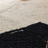 Handmade traditional carpet 250cm x 150cm Moroccan