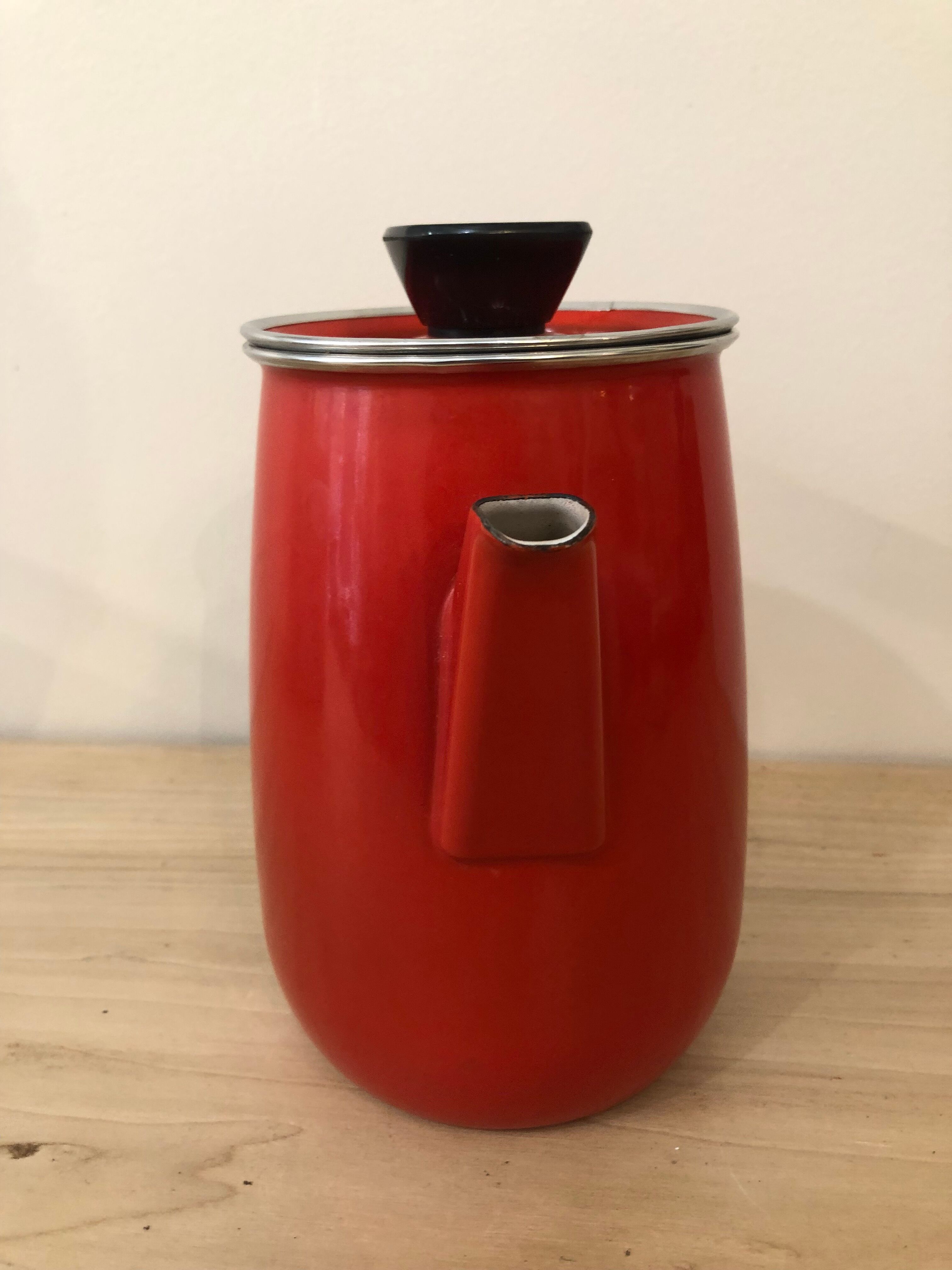 Red enamel coffee maker with filter