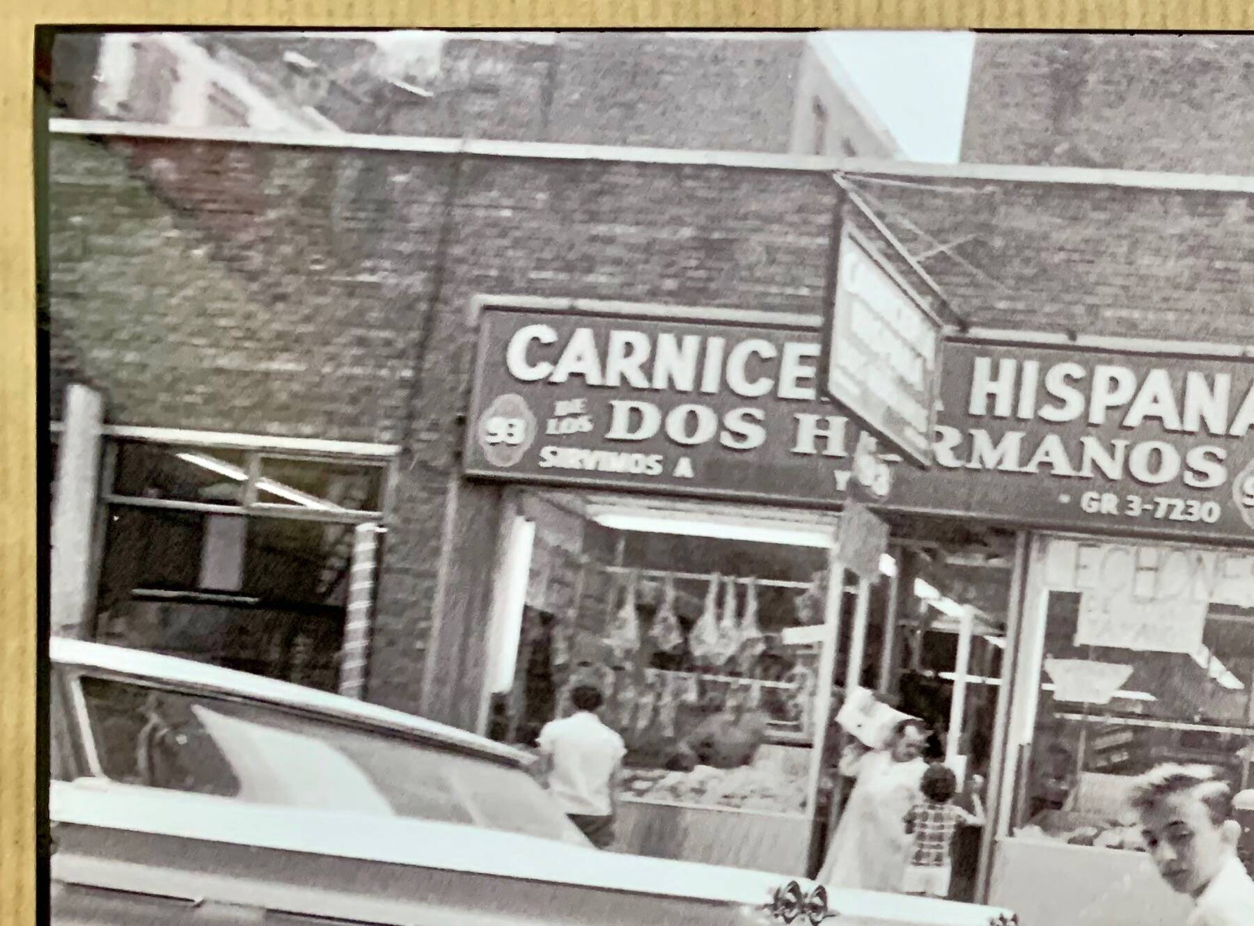 Street scene in Little Italy, Manhattan (1964) – A photo full of life