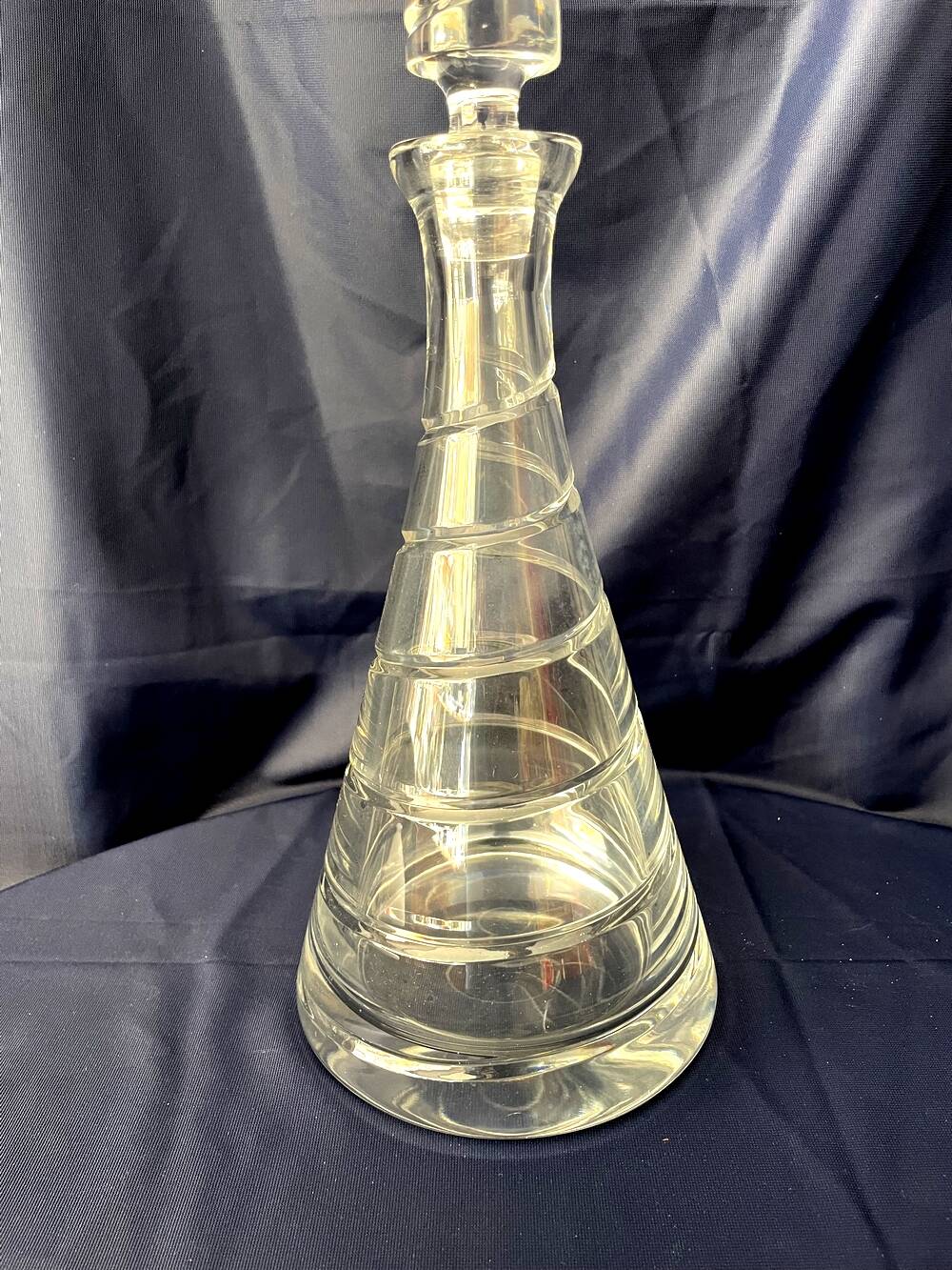 Swirl Design Glass Carafe
