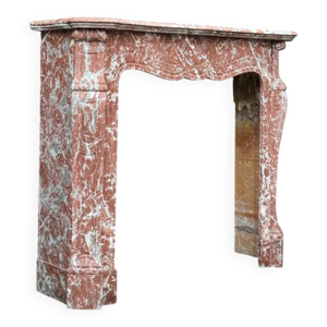 Cheminée de style Louis