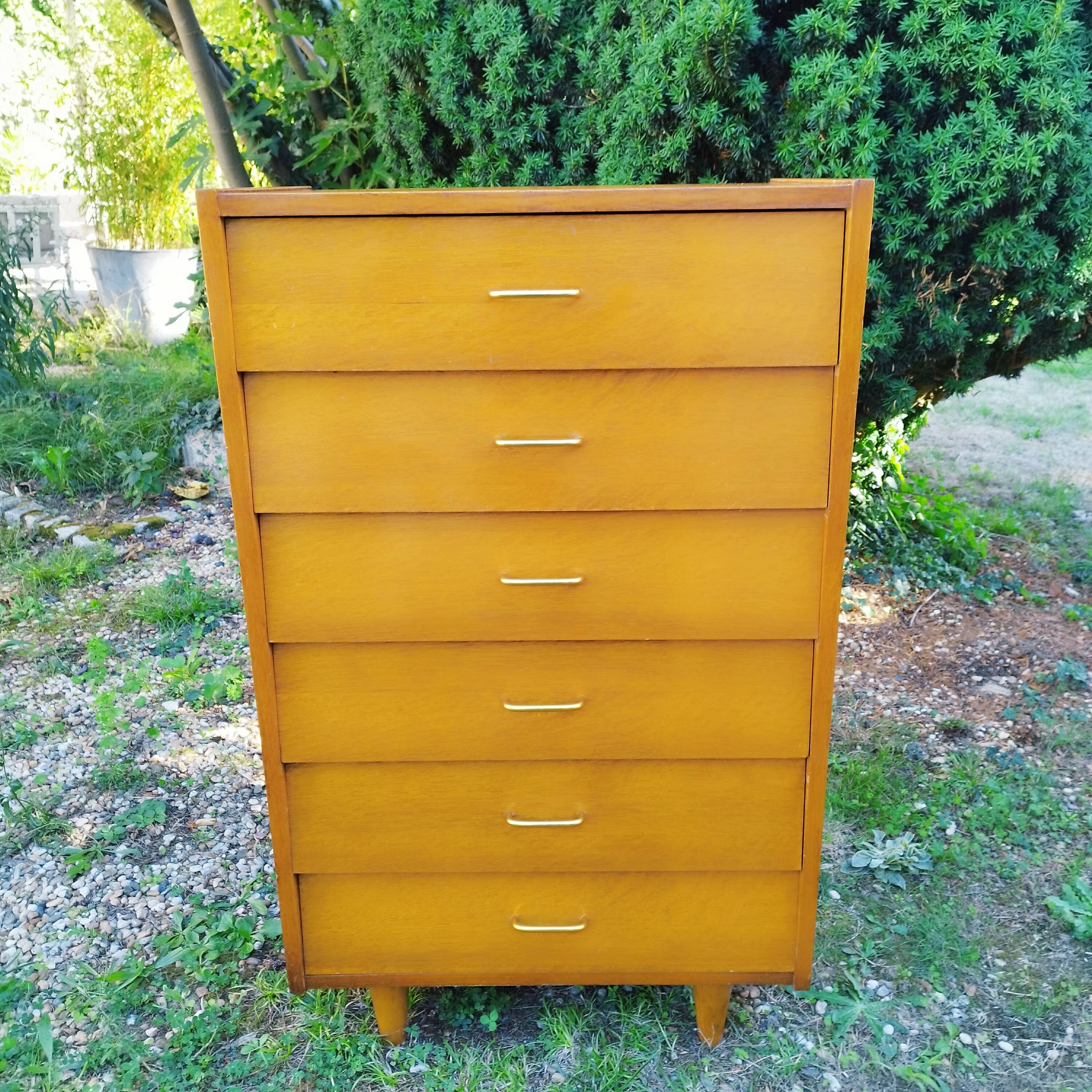 Chiffonnier vintage