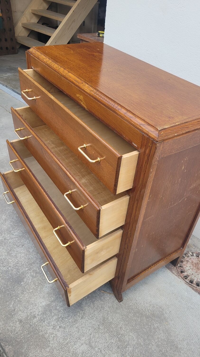 Vintage chest of drawers 1950 feet compass 4 drawers