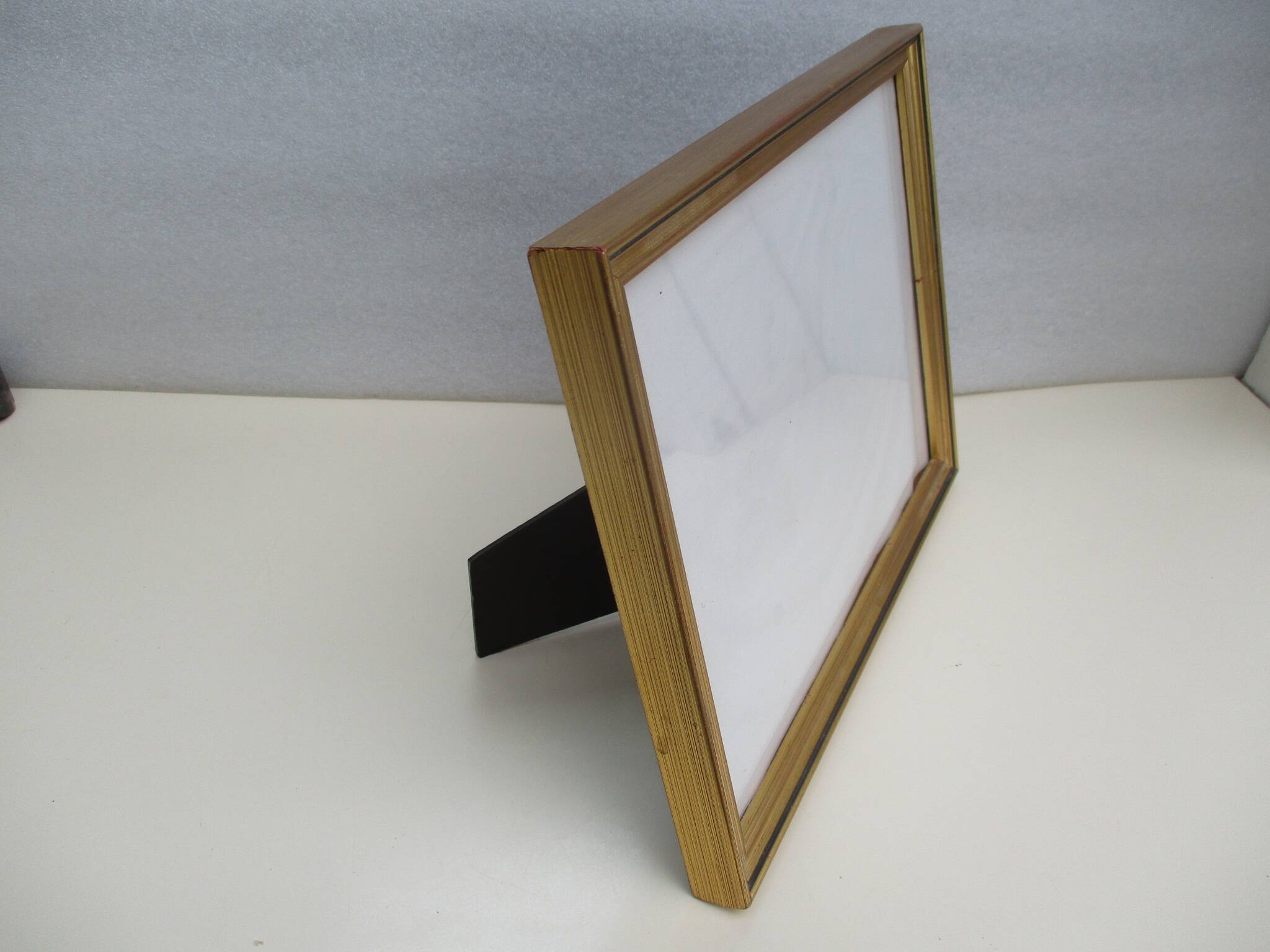 Vintage gilded wooden frame for 183 x 243 mm subject