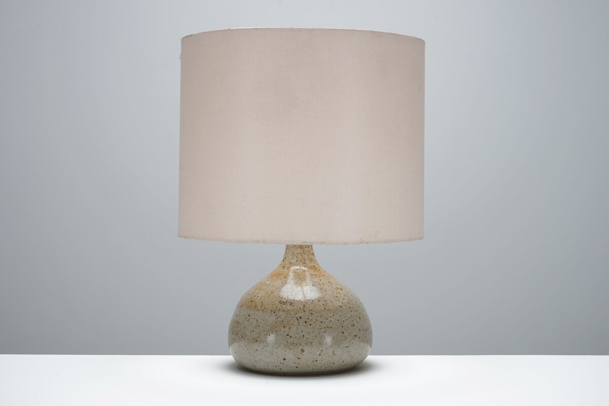 Sandstone lamp by Roland Zobel Atelier Les Cyclades Anduze
