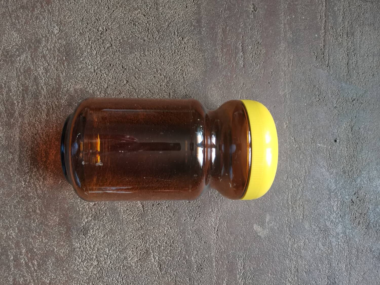 Vintage amber glass jar with yellow lid nescafe SNBP
