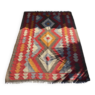 Tapis kilim artisanal multicolore. Turquie, années 70