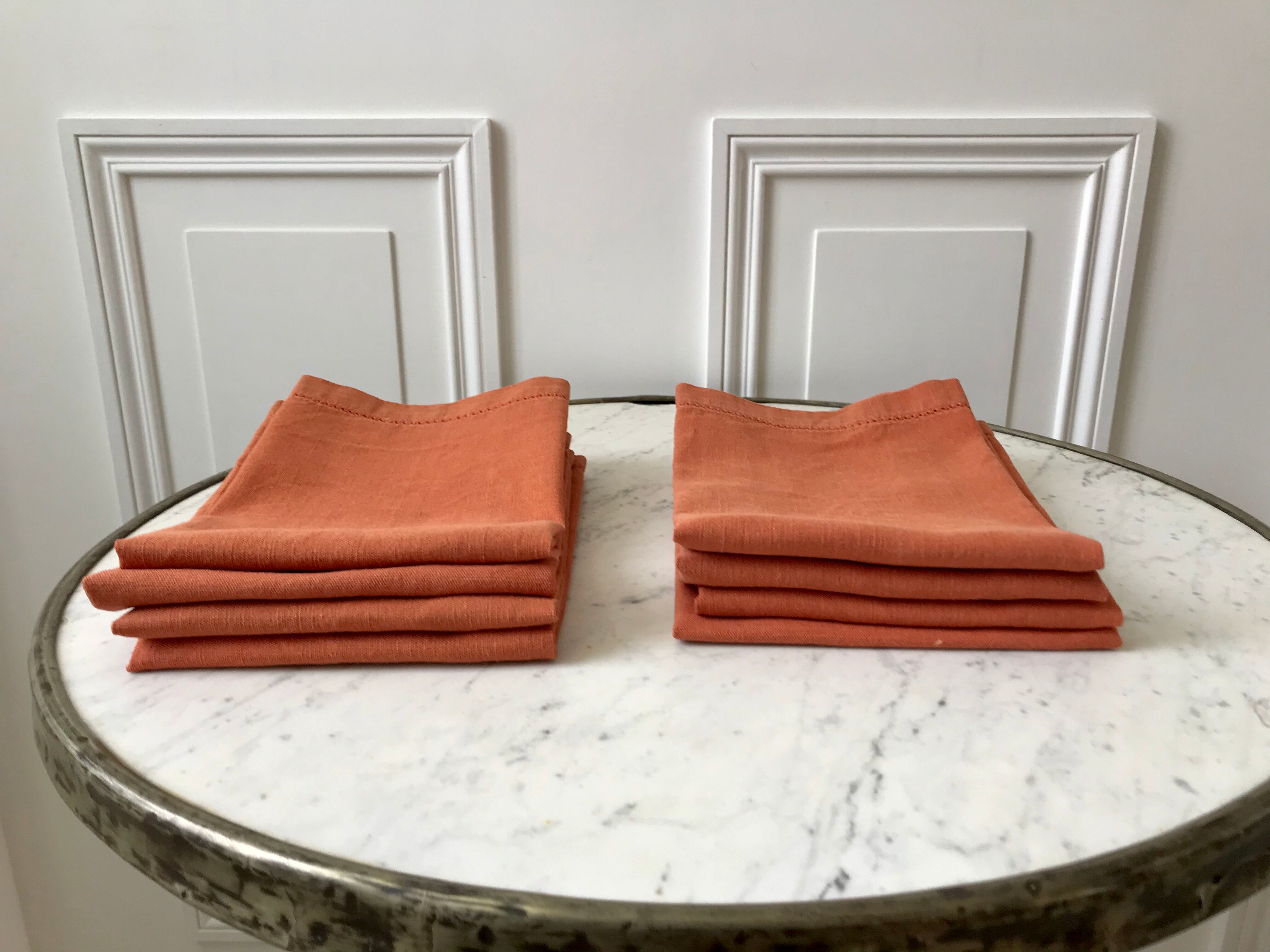 Lot de 8 serviettes de table en lin ajourées couleur terracotta