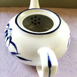 Théière en porcelaine asiatique ancienne signée et numérotée