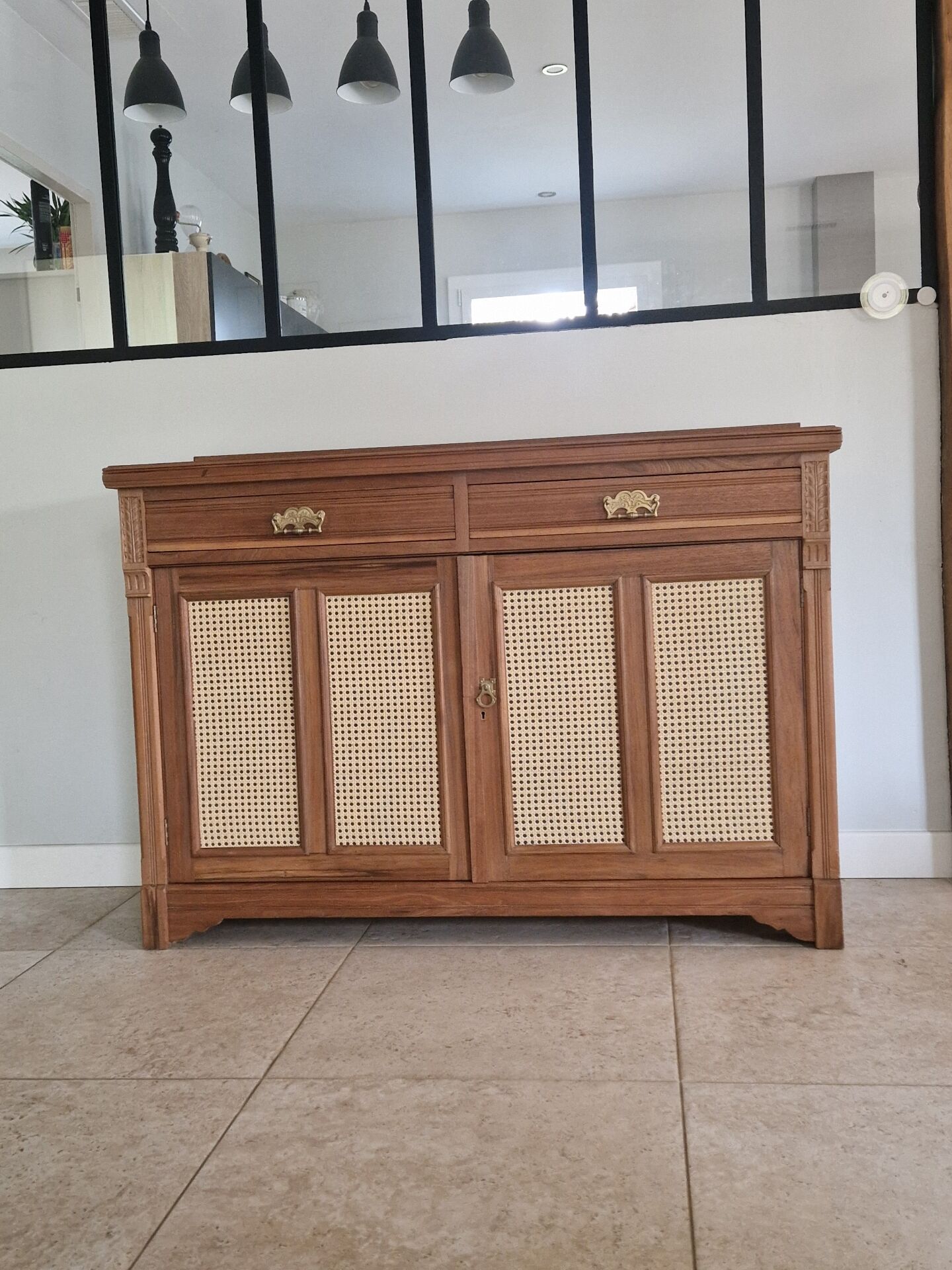 Buffet portes en cannage