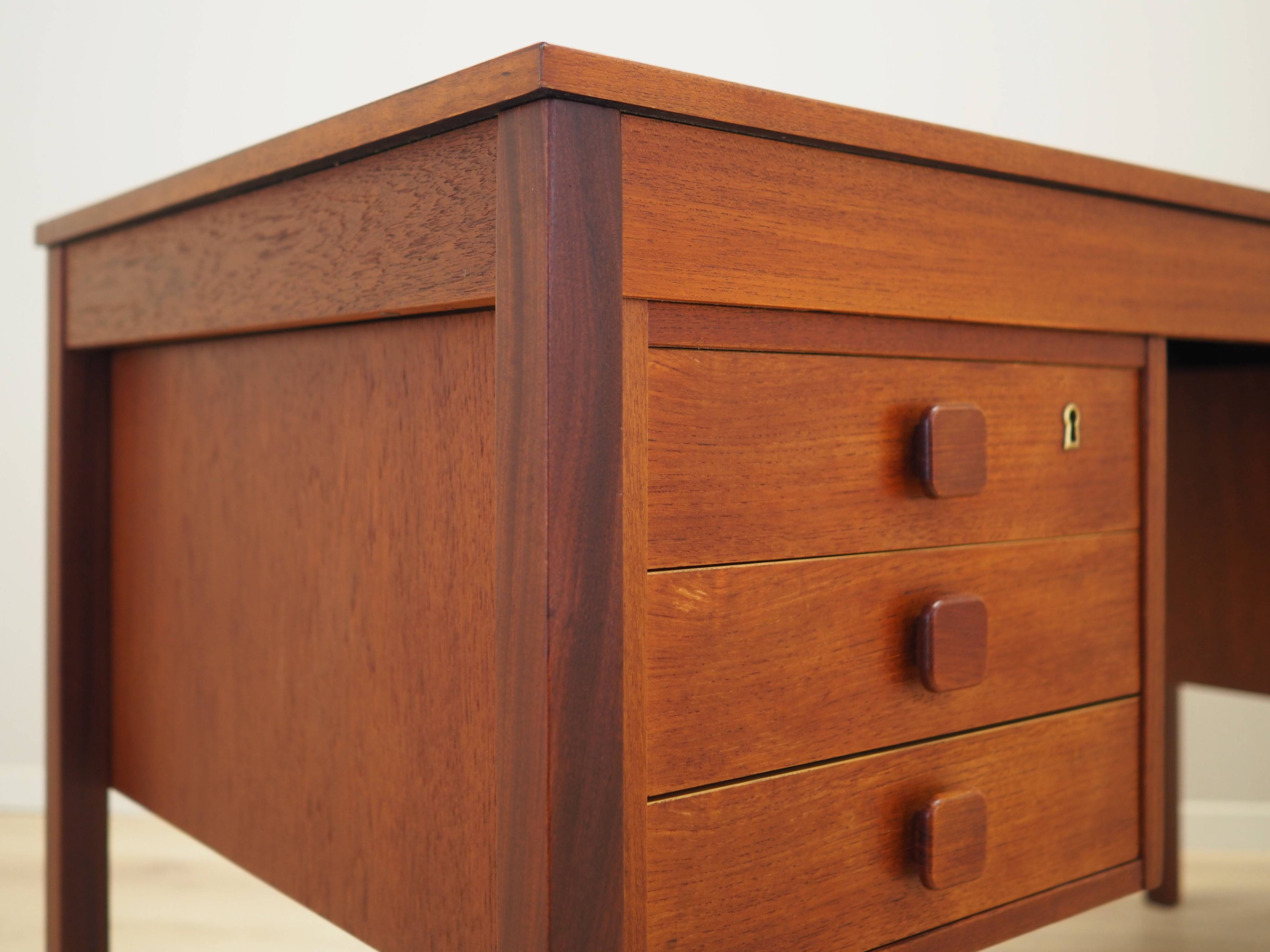 Teak desk, Danish design, 1970s, production: Denmark
