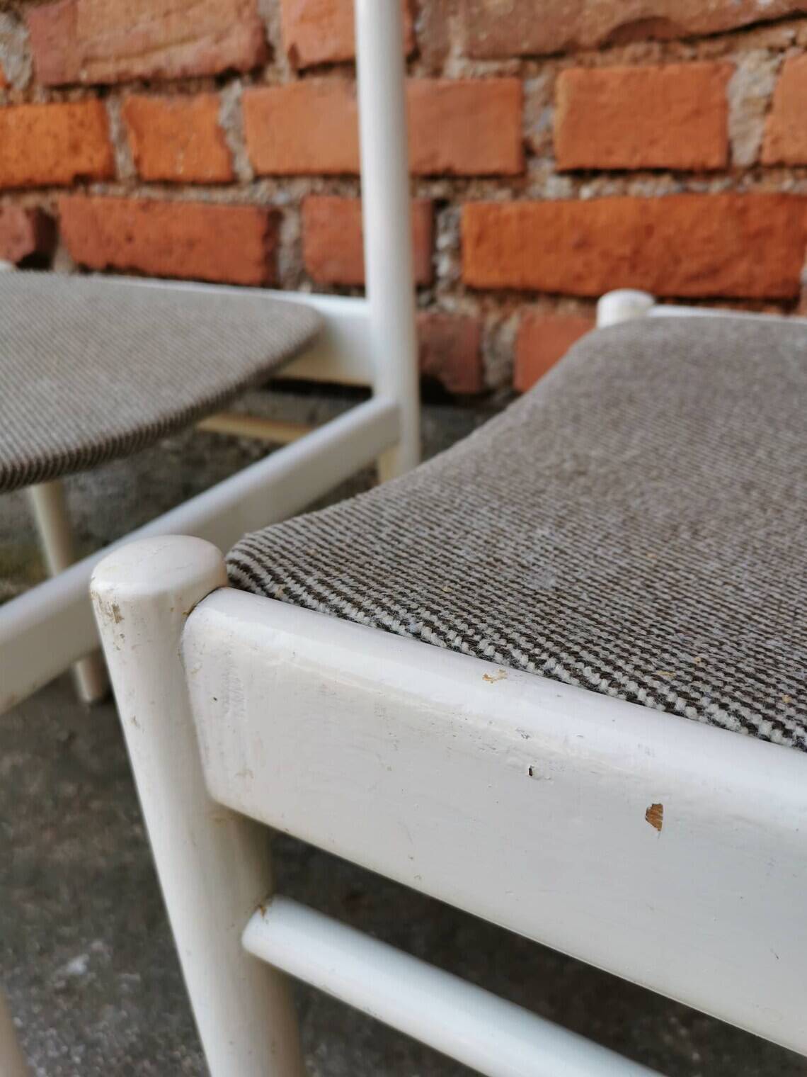 Ensemble de 3 chaises vintage stol kamnik en bois blanc : design scandinave des années 1970