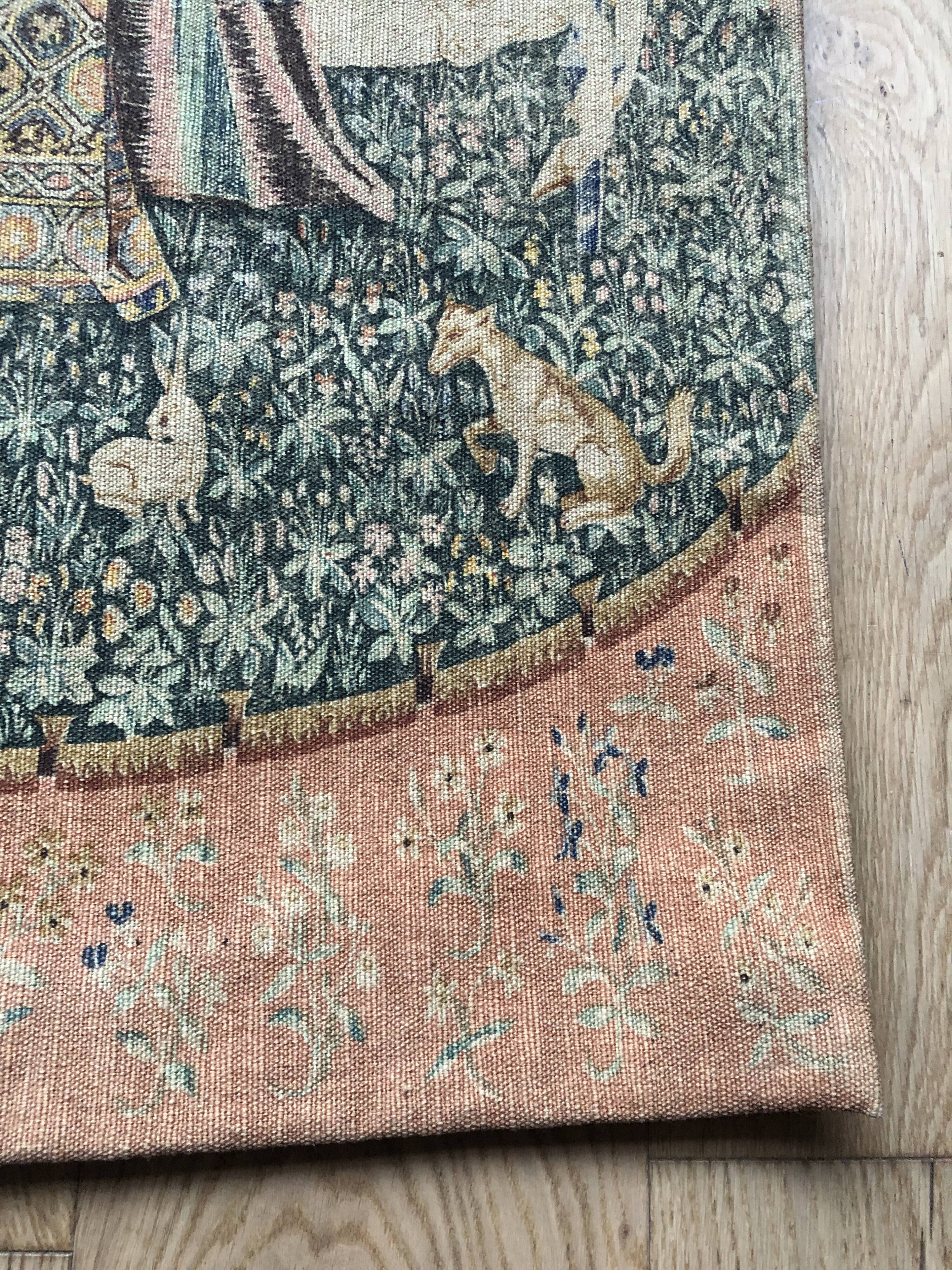 Lady with the Unicorn Tapestry: Hearing