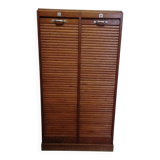 Double curtain cabinet