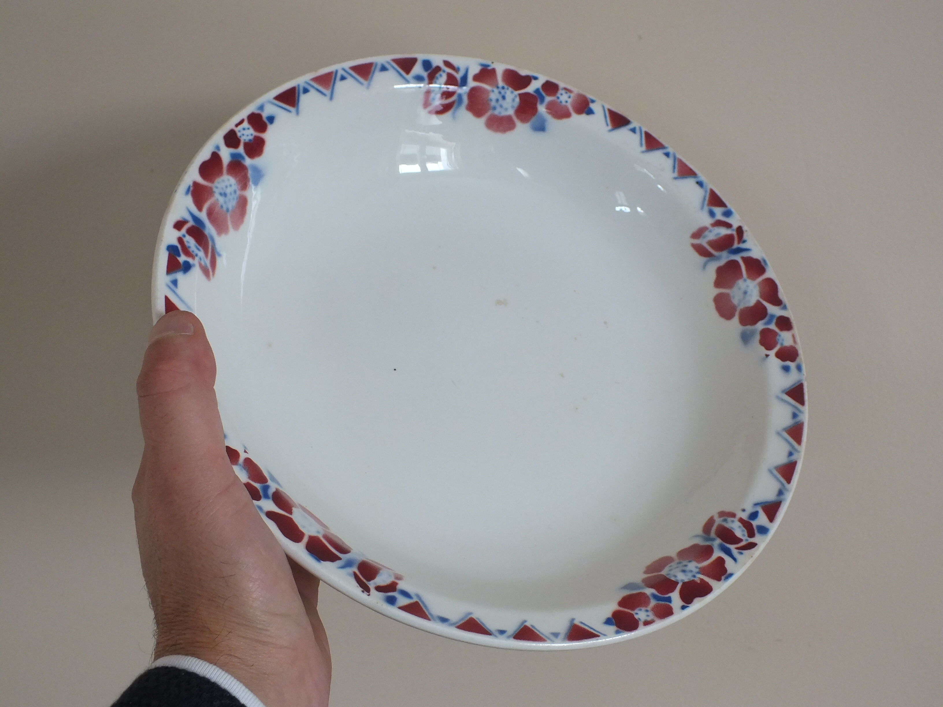 + Hollow dish Céranord Saint Amand model Eglantines +