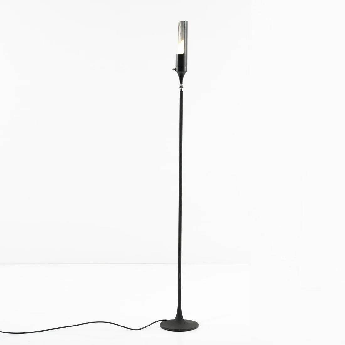 Gino Sarfatti reading floor lamp model 1086 Arteluce, 1961