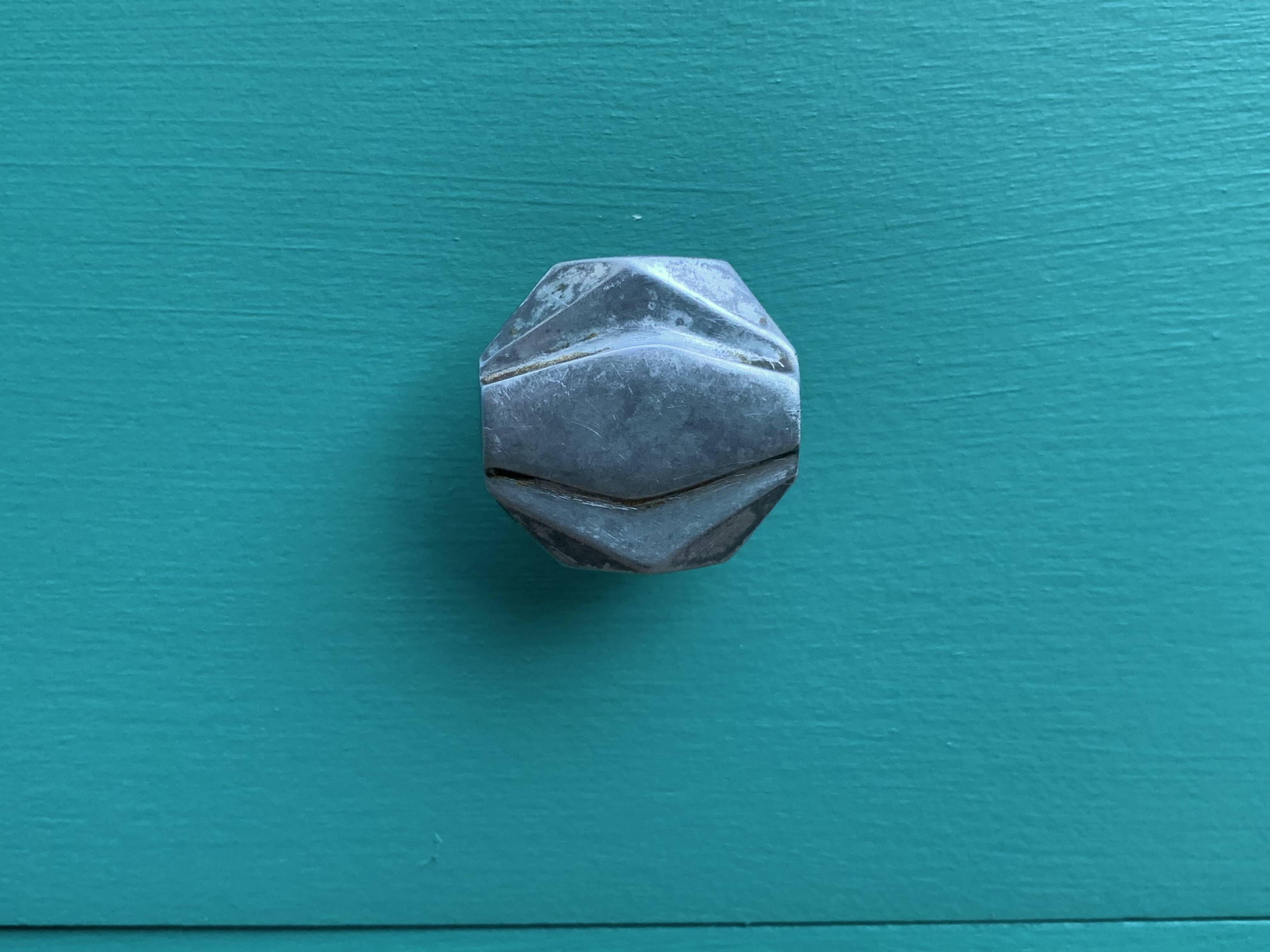 Asymmetrical Parisian wardrobe 1930