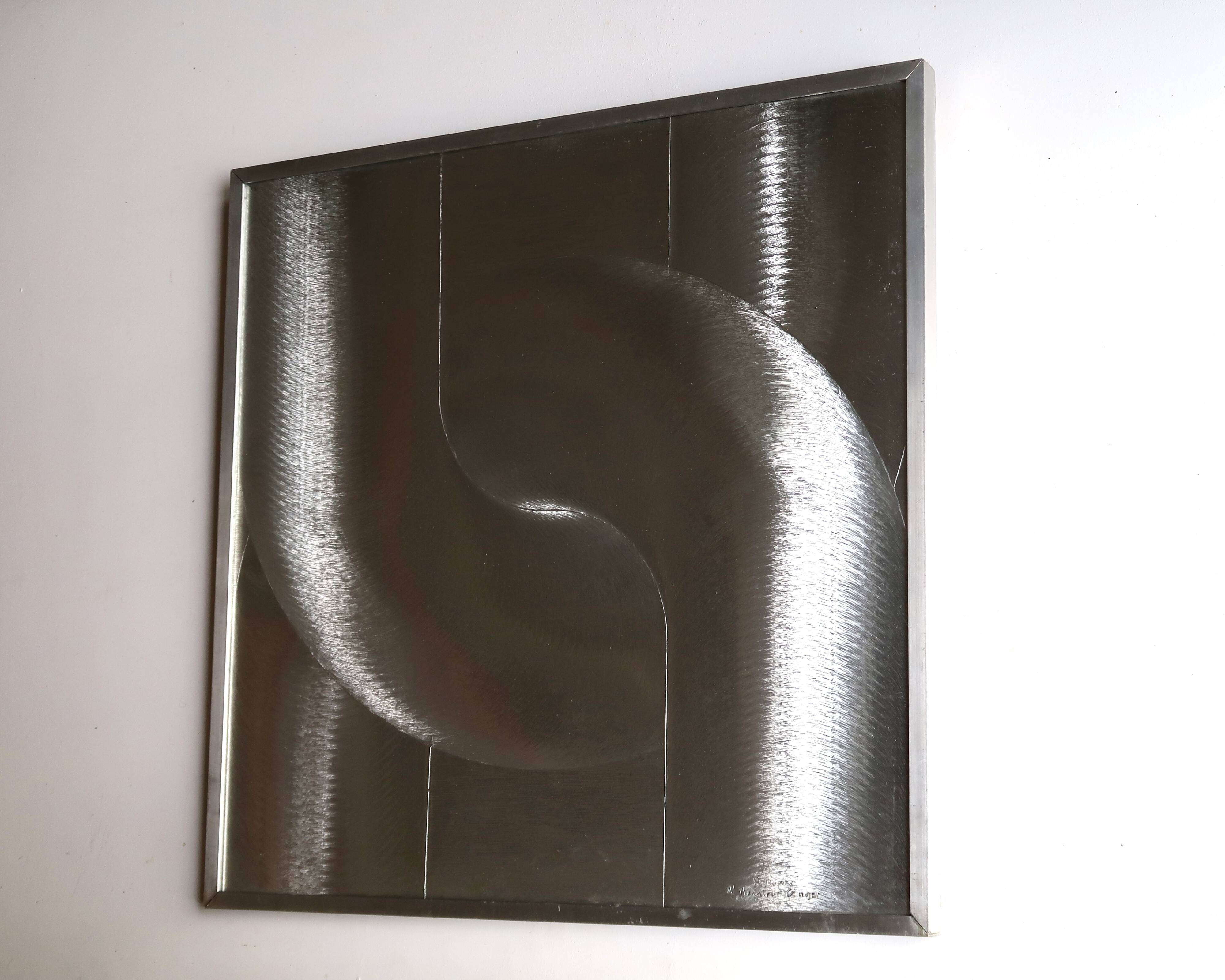 Tableau link of chain kinetic optical art signed by Patrick Dupré