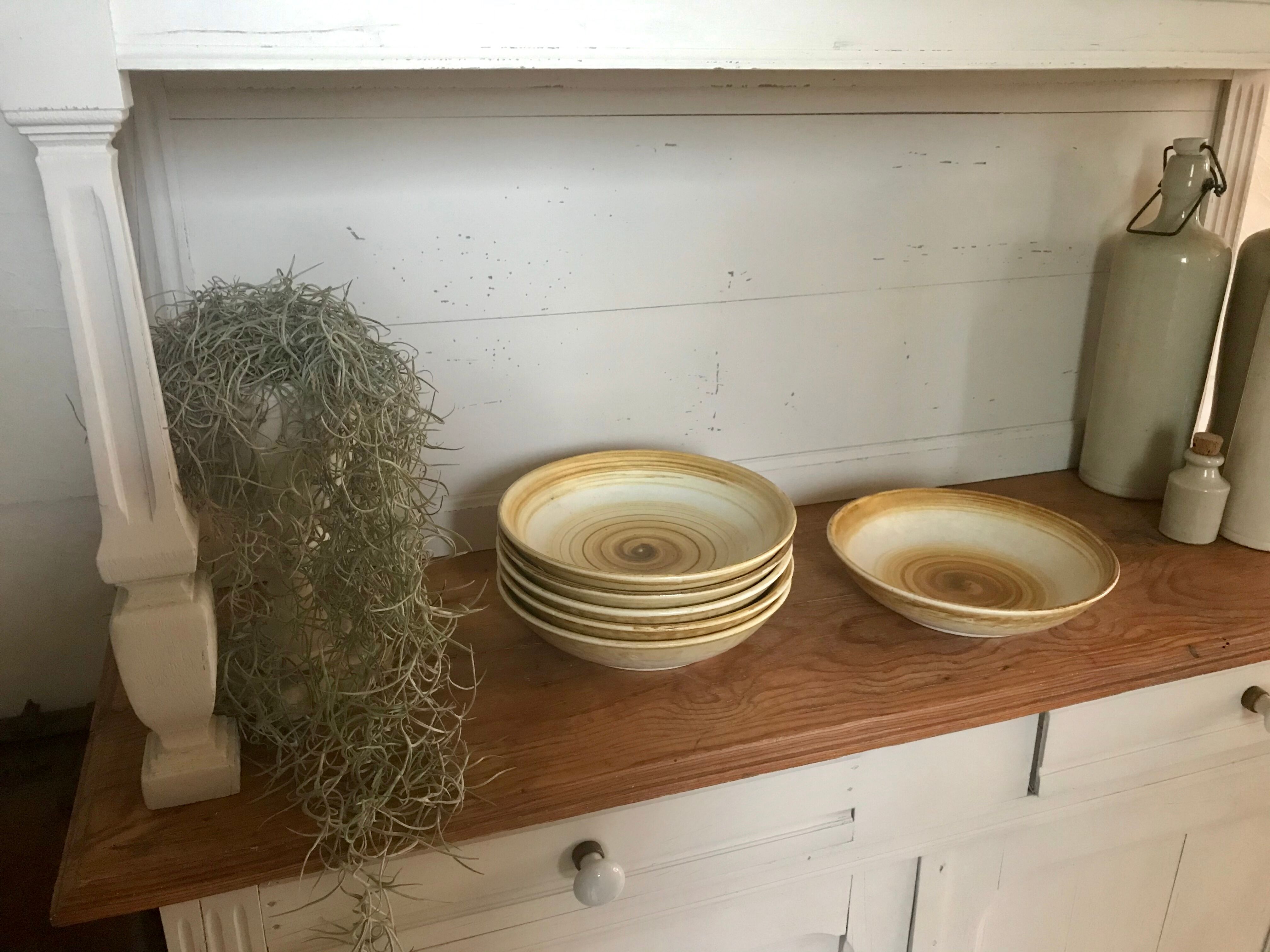 Lot of 6 hollow plates in sandstone, longfield earthenware