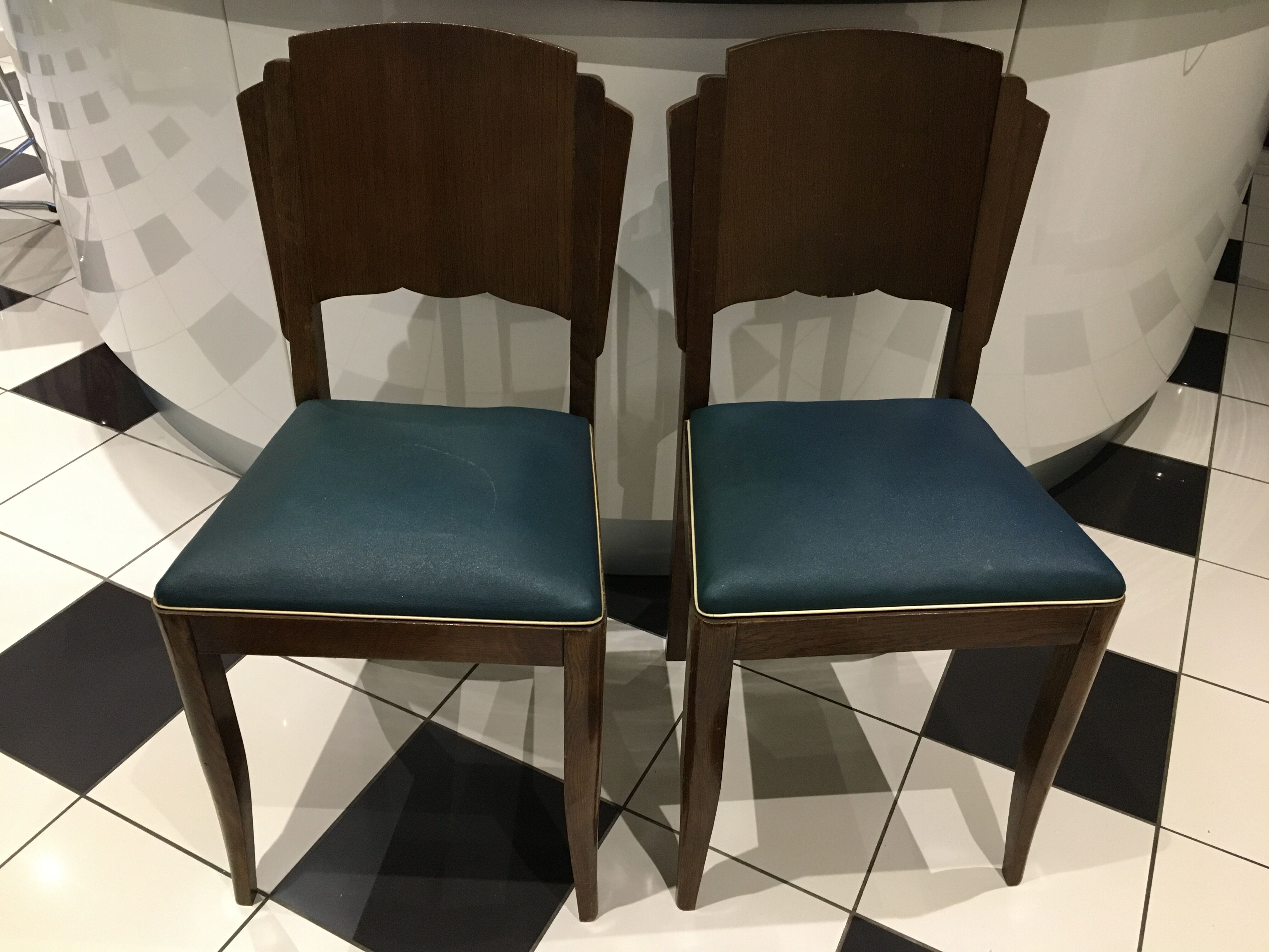 Set of 4 chairs