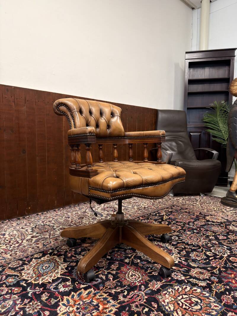 English Chesterfield Office Chair Captain Chair