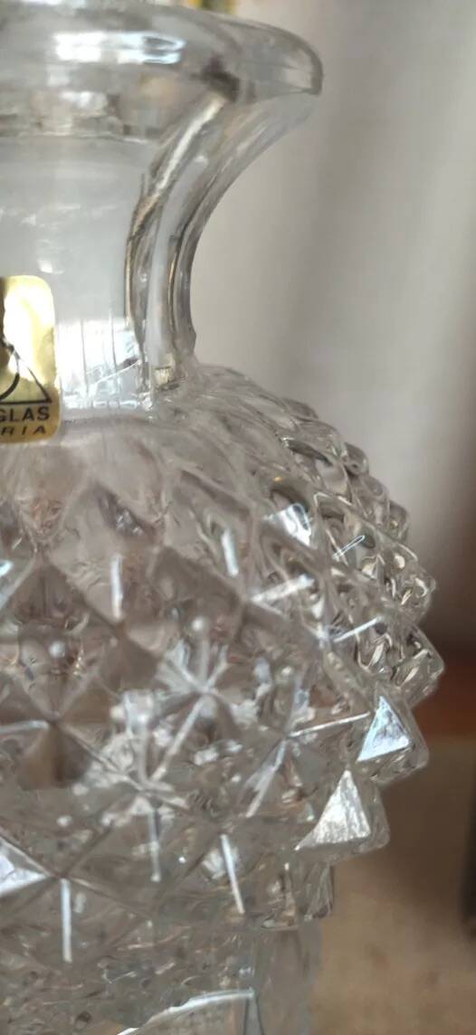 Whiskey decanter