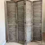 Vintage louvered slat screen