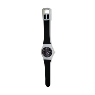 Clock shape watch
