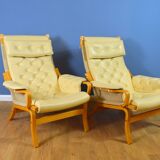 Mid Century Retro Danish Cream Leather Lounge Armchair (2 available) 1970s