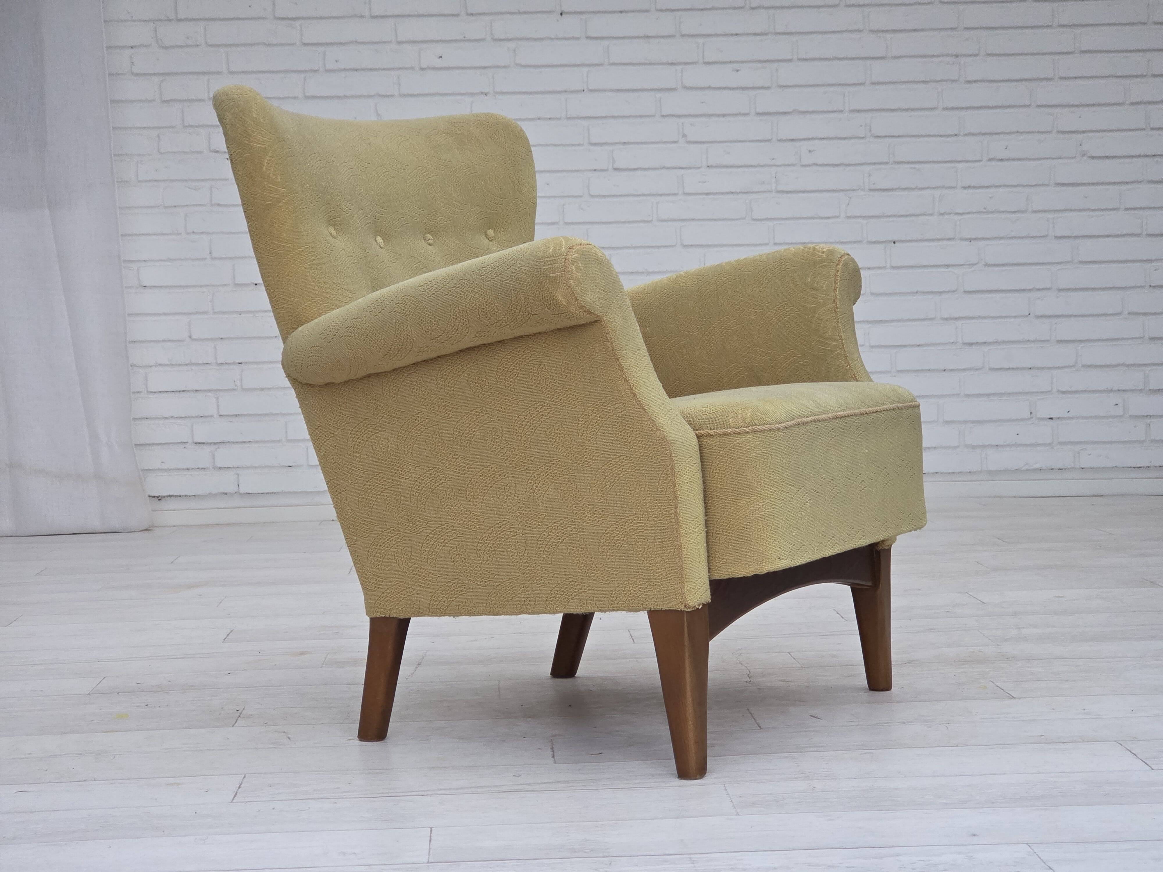 1960s, Danish armchair by Fritz Hansen, series 8000/8020, original.